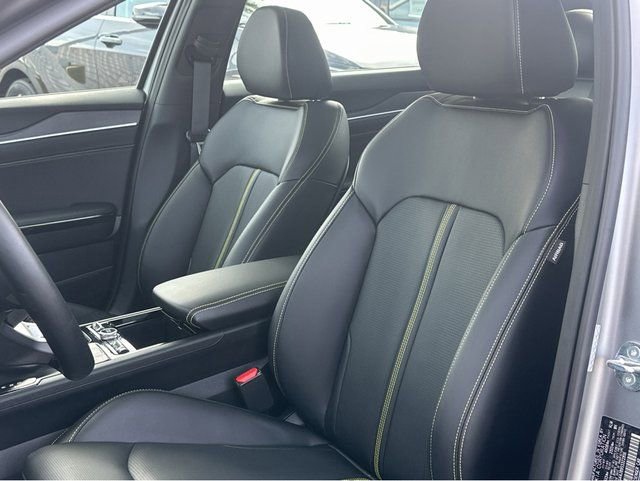 Certified 2025 Kia K5 GT w/ GT1 Package image 15