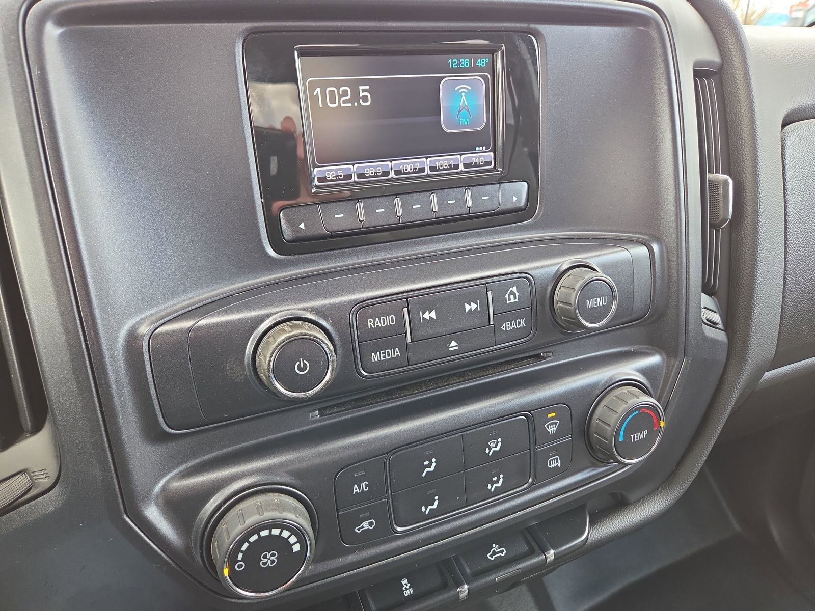 Used 2014 Chevrolet Silverado 1500 W/T image 22