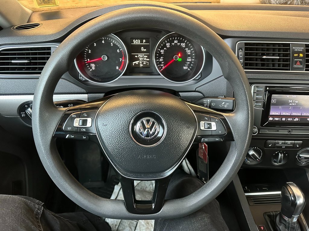 Used 2018 Volkswagen Jetta Wolfsburg Edition image 2