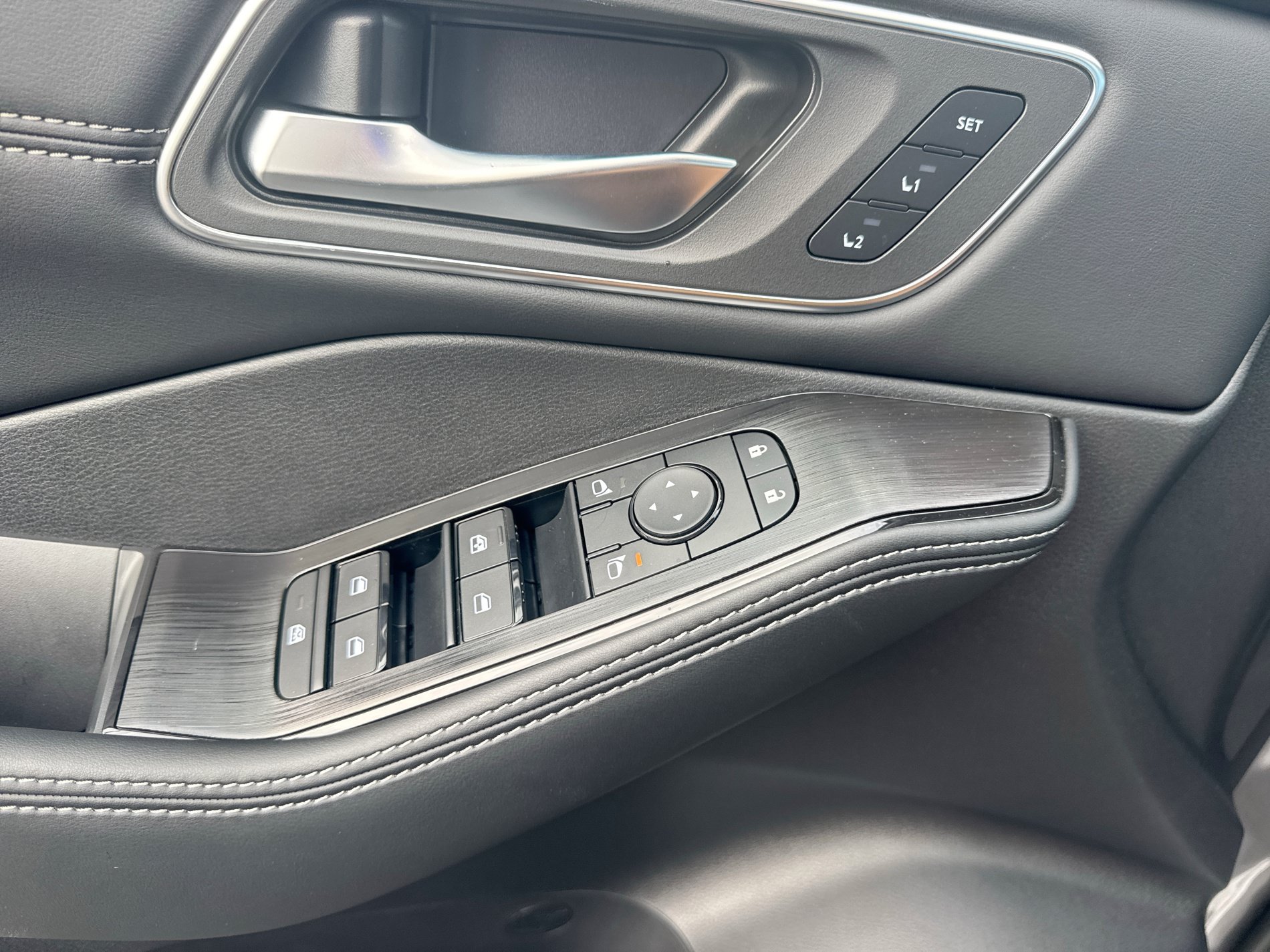 New 2026 Nissan Rogue Platinum AWD/4WD image 24