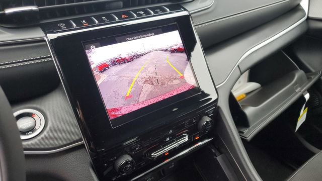 Certified 2024 Jeep Grand Cherokee L Altitude image 15