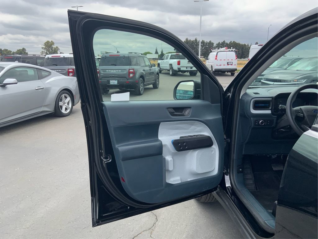 Used 2025 Ford Maverick XLT FWD image 21