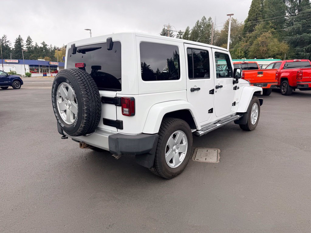 Used 2012 Jeep Wrangler Unlimited Sahara w/ Dual Top Group AWD/4WD image 5