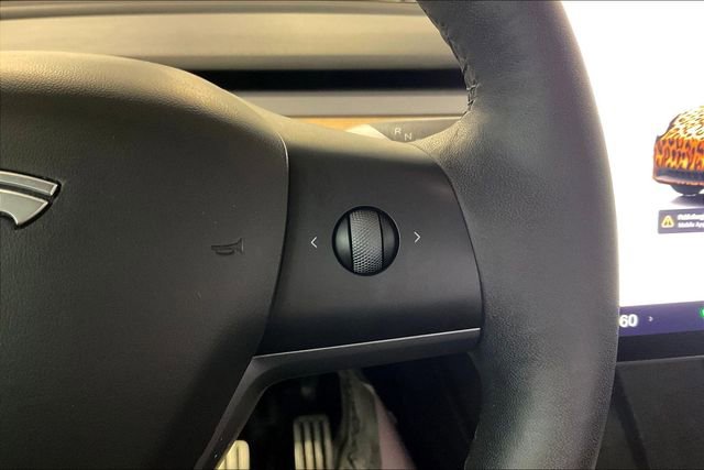 Used 2023 Tesla Model Y Performance image 19