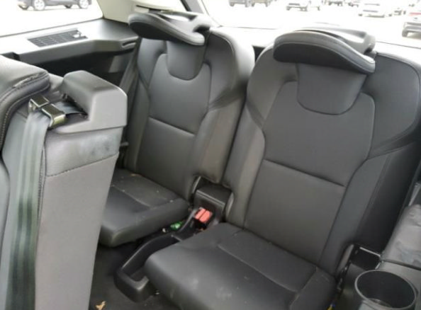 Used 2023 Volvo XC90 B5 Plus w/ Protection Package AWD/4WD image 8