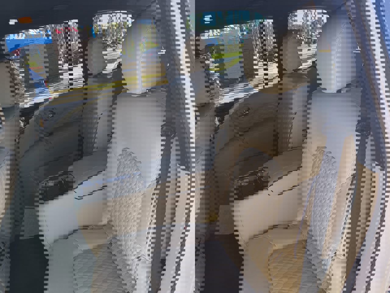 Used 2022 INFINITI QX80 Sensory w/ All-Season Package image 13