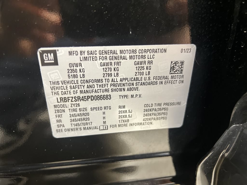 Certified 2023 Buick Envision Avenir AWD/4WD image 29