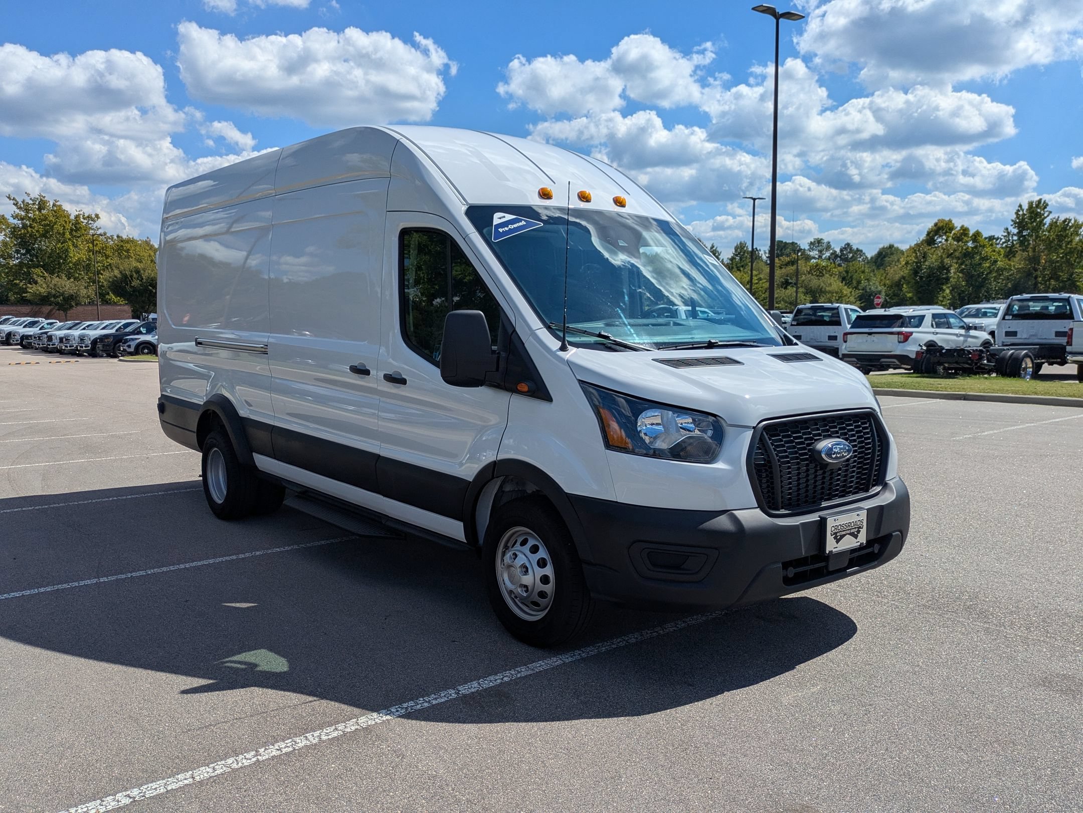 Used 2025 Ford Transit 350 148 High Roof Extended DRW RWD image 2