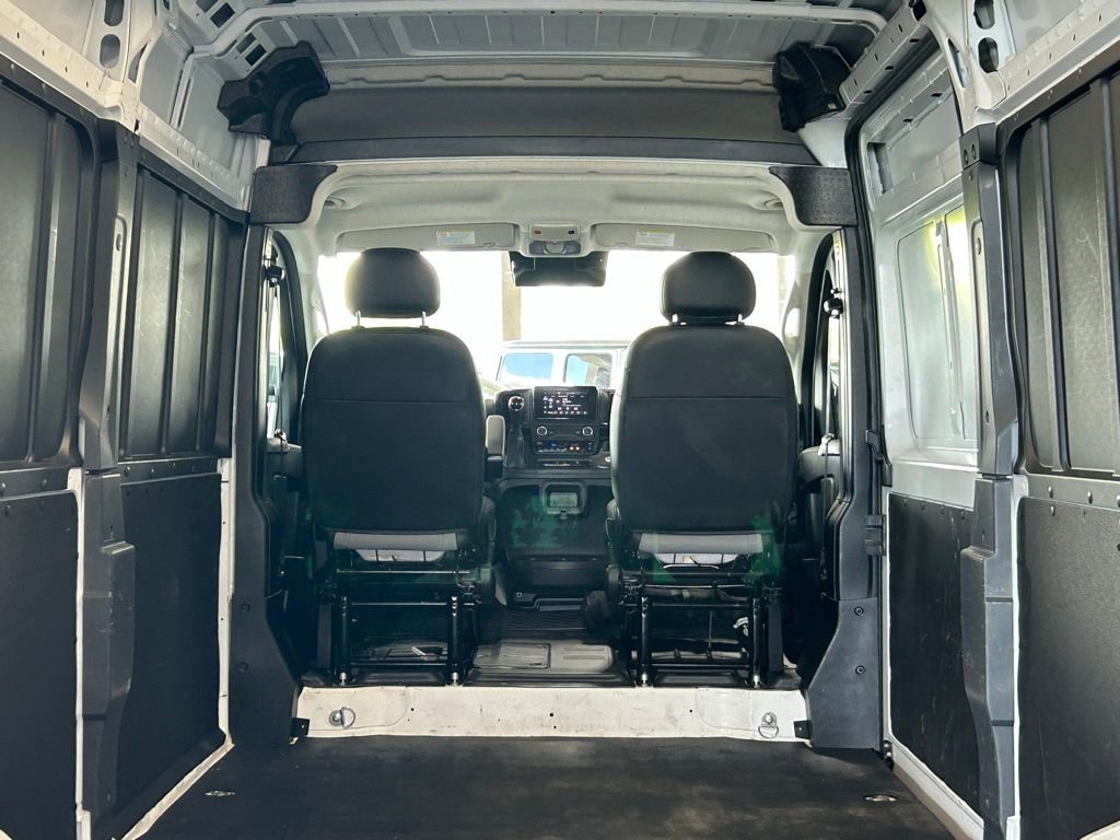 Used 2024 RAM ProMaster 2500 w/ Convenience Group image 38