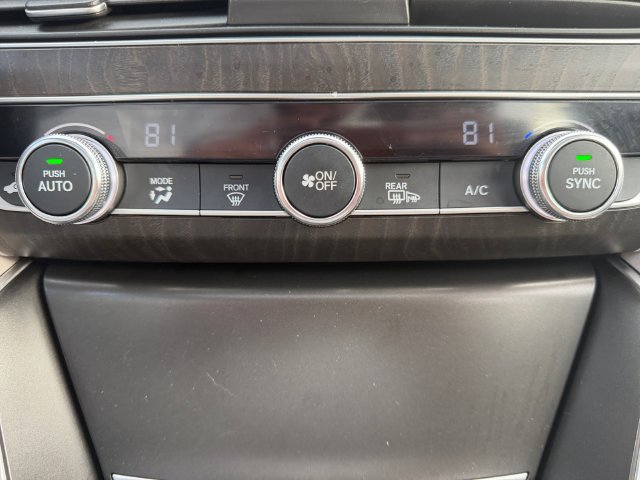 Used 2018 Honda Accord EX-L image 23