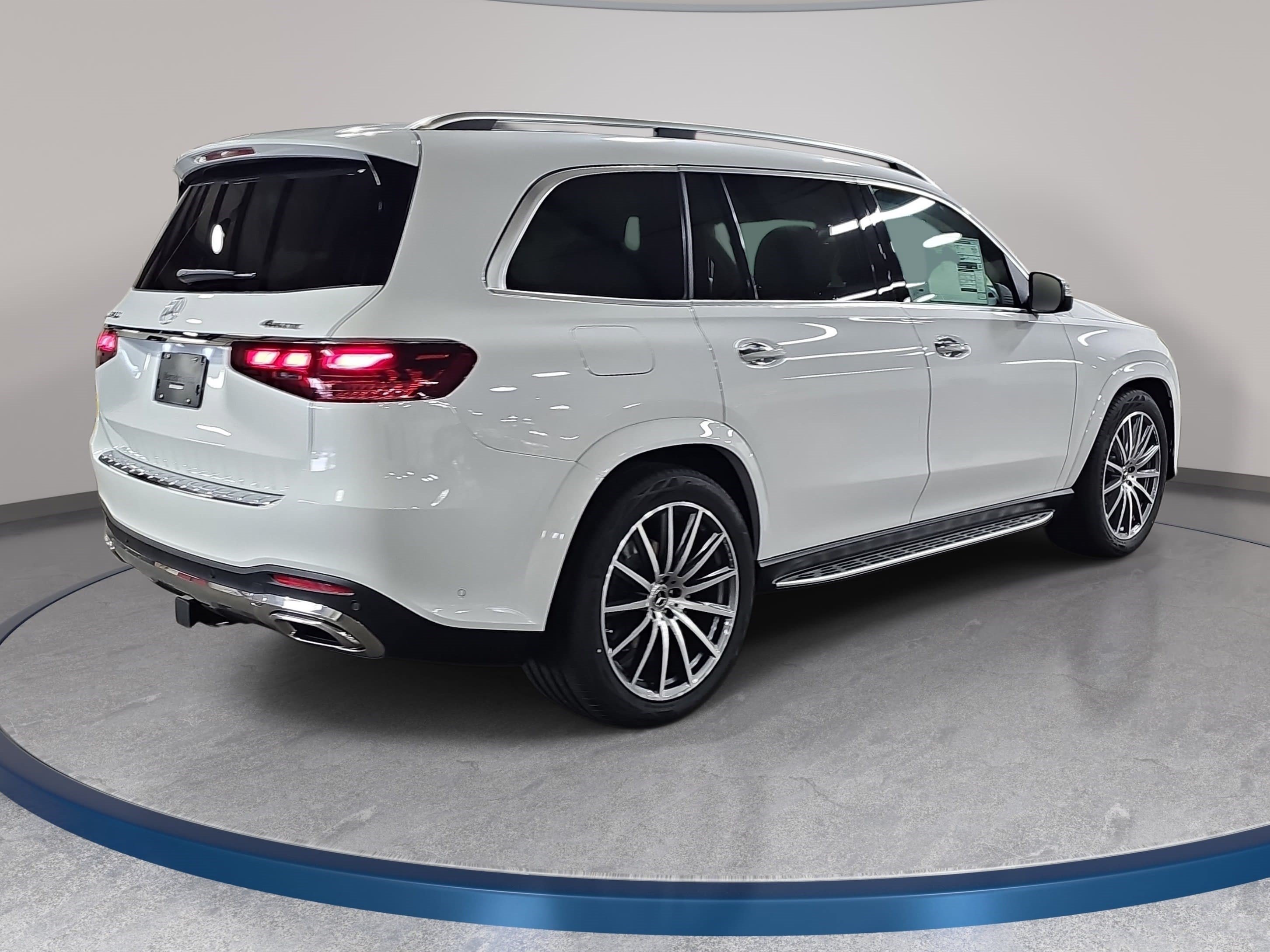 New 2026 Mercedes-Benz GLS 450 4MATIC image 5