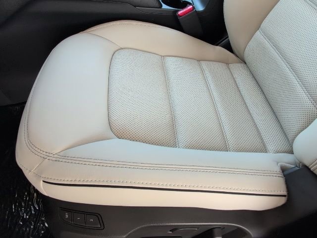 Used 2025 MAZDA CX-5 AWD 2.5 S w/ Preferred Package image 19