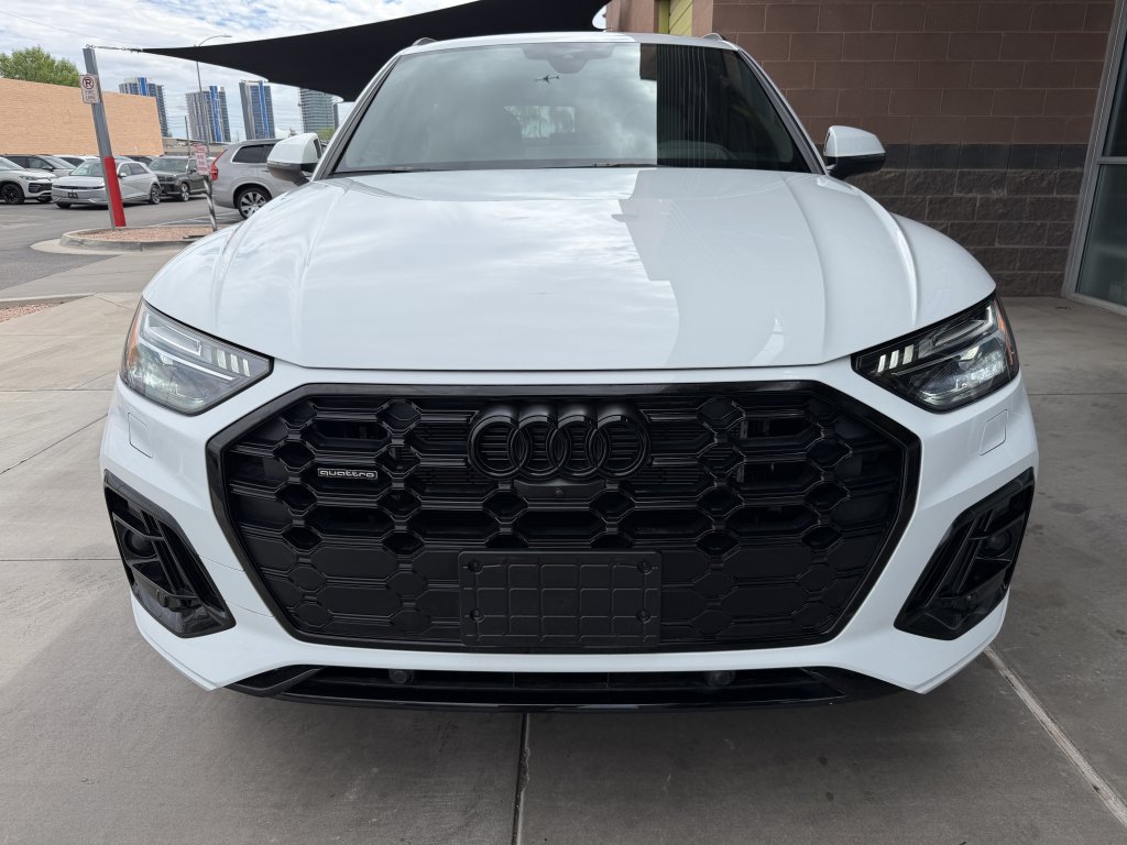 Used 2024 Audi Q5 e Prestige w/ Prestige Package AWD/4WD image 10