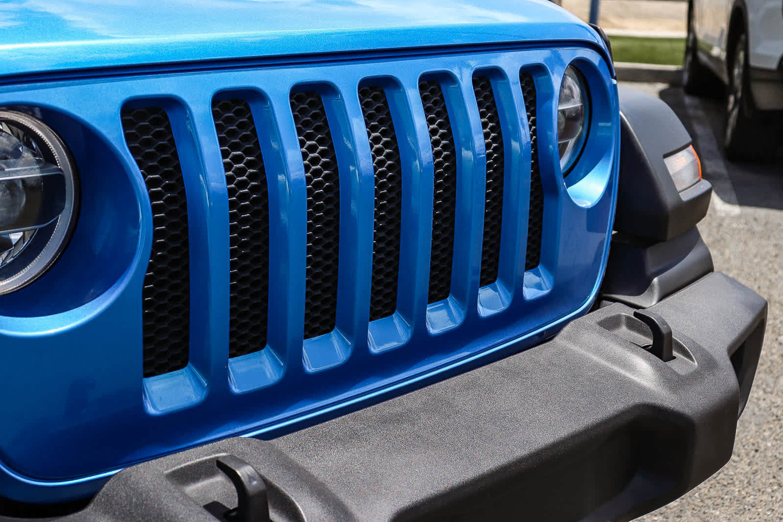 Used 2021 Jeep Wrangler Unlimited Sport AWD/4WD image 6