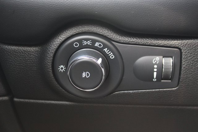 Used 2022 Dodge Durango GT image 16