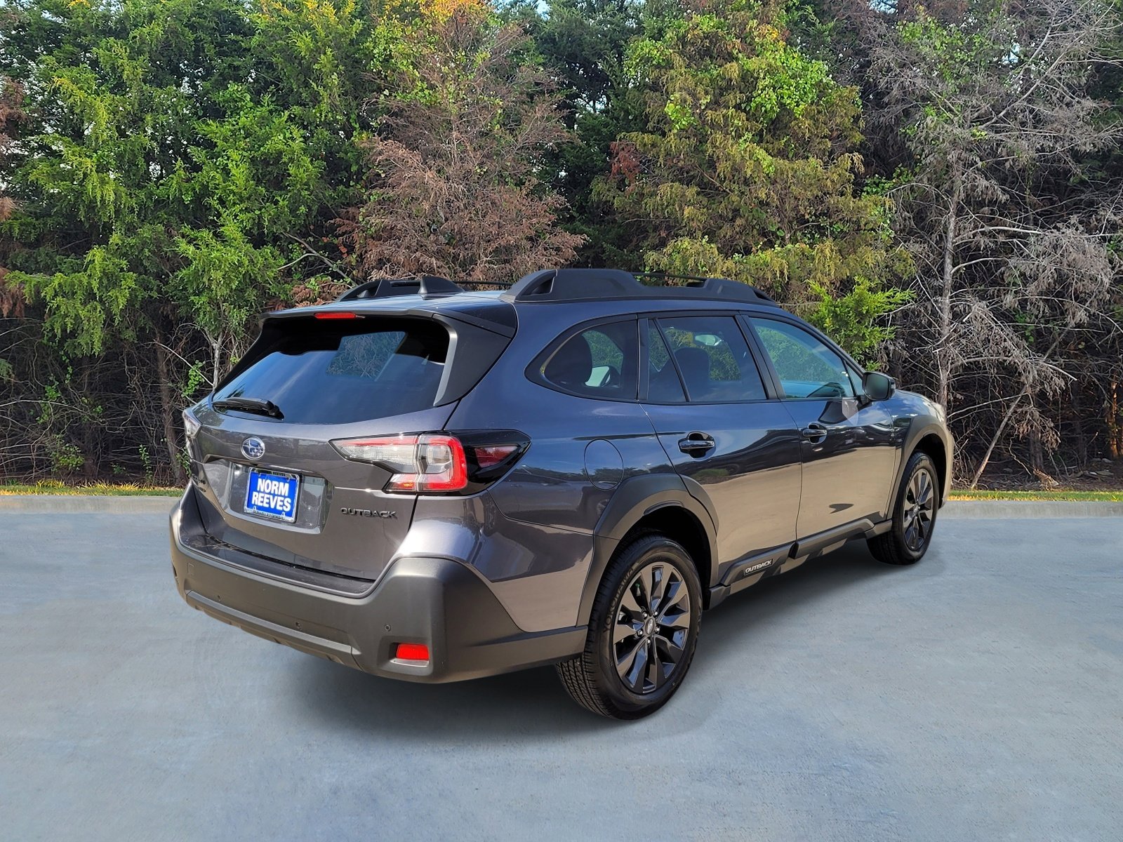 Certified 2025 Subaru Outback Onyx Edition AWD/4WD image 17