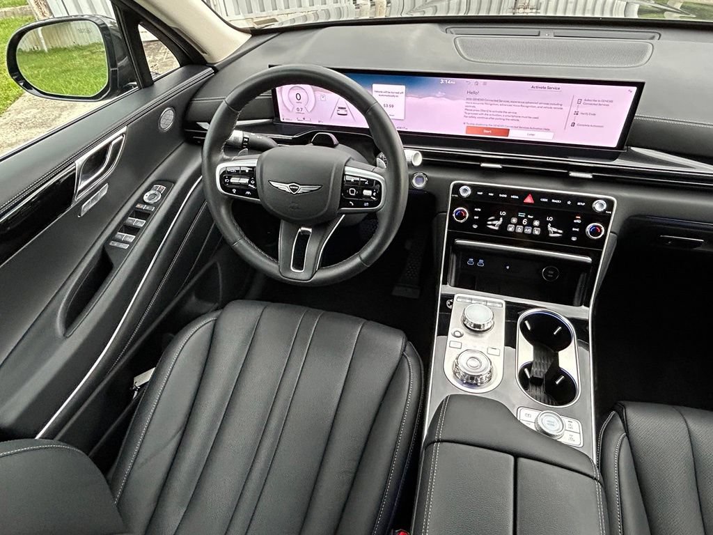 Used 2025 Genesis GV80 2.5T Standard AWD/4WD image 9