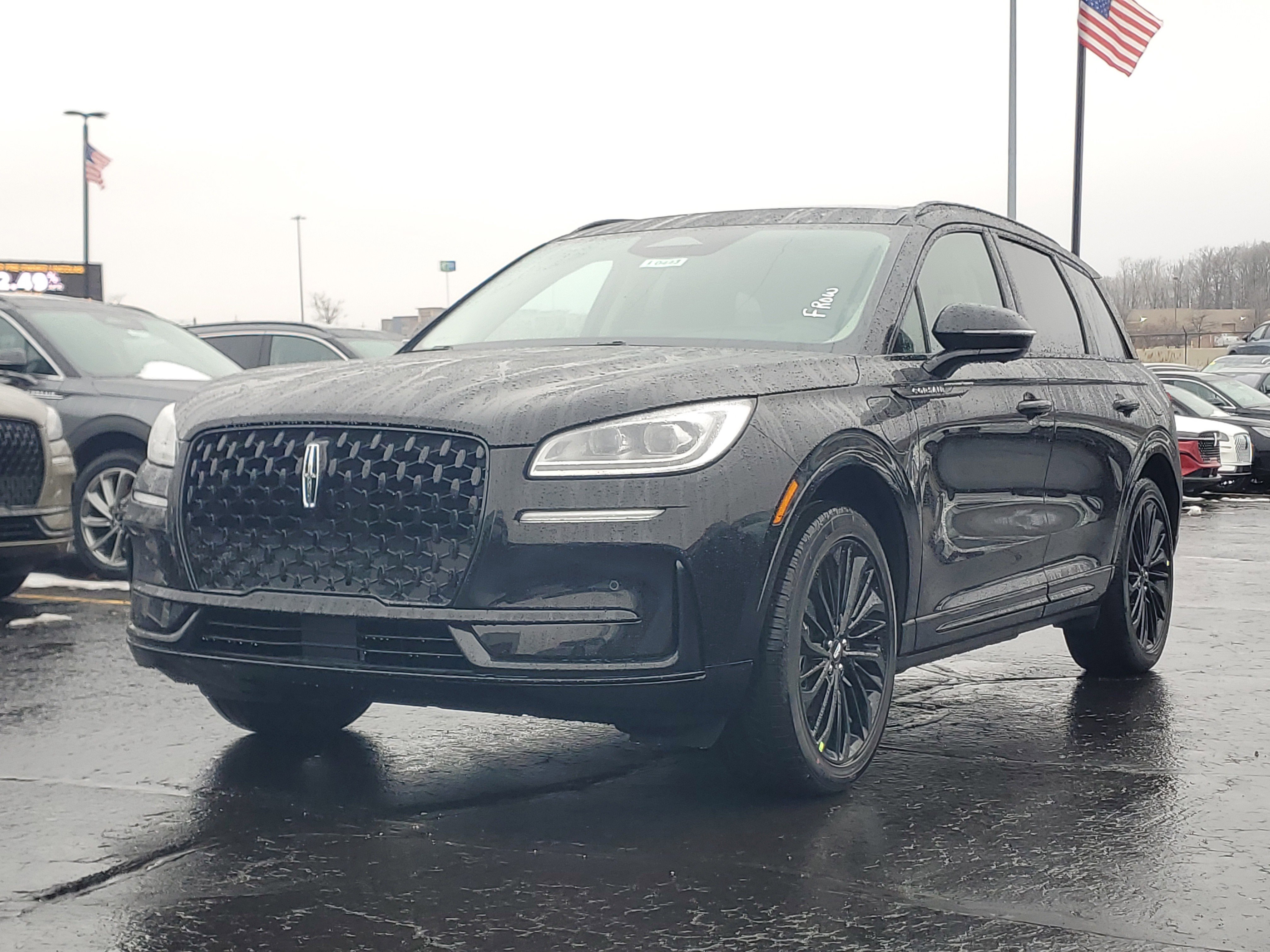 New 2026 Lincoln Corsair Grand Touring image 2