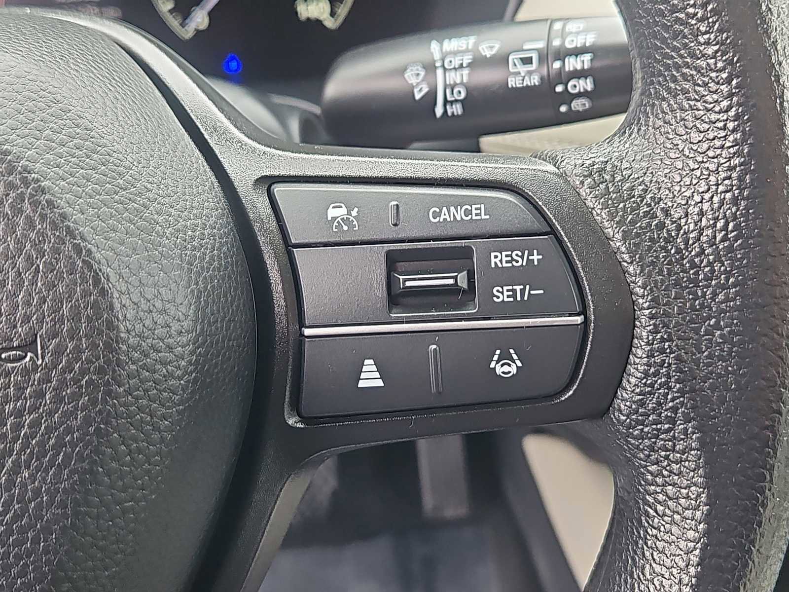 Certified 2023 Honda HR-V LX image 20