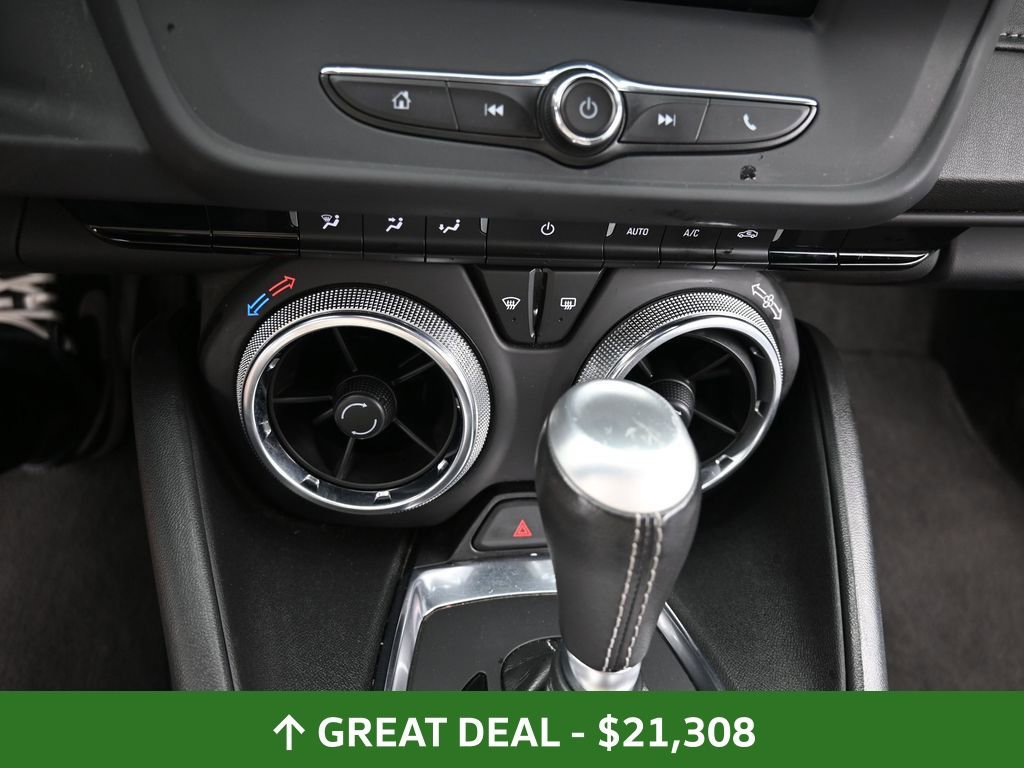 Used 2023 Chevrolet Camaro LT image 28