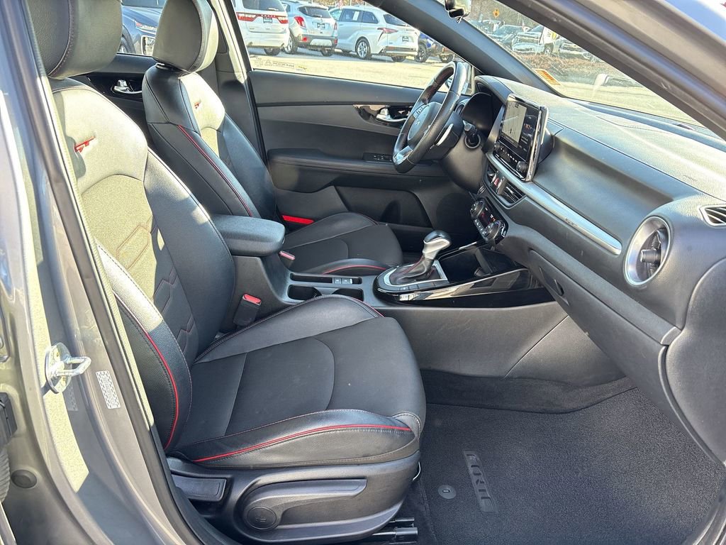 Used 2023 Kia Forte GT image 30