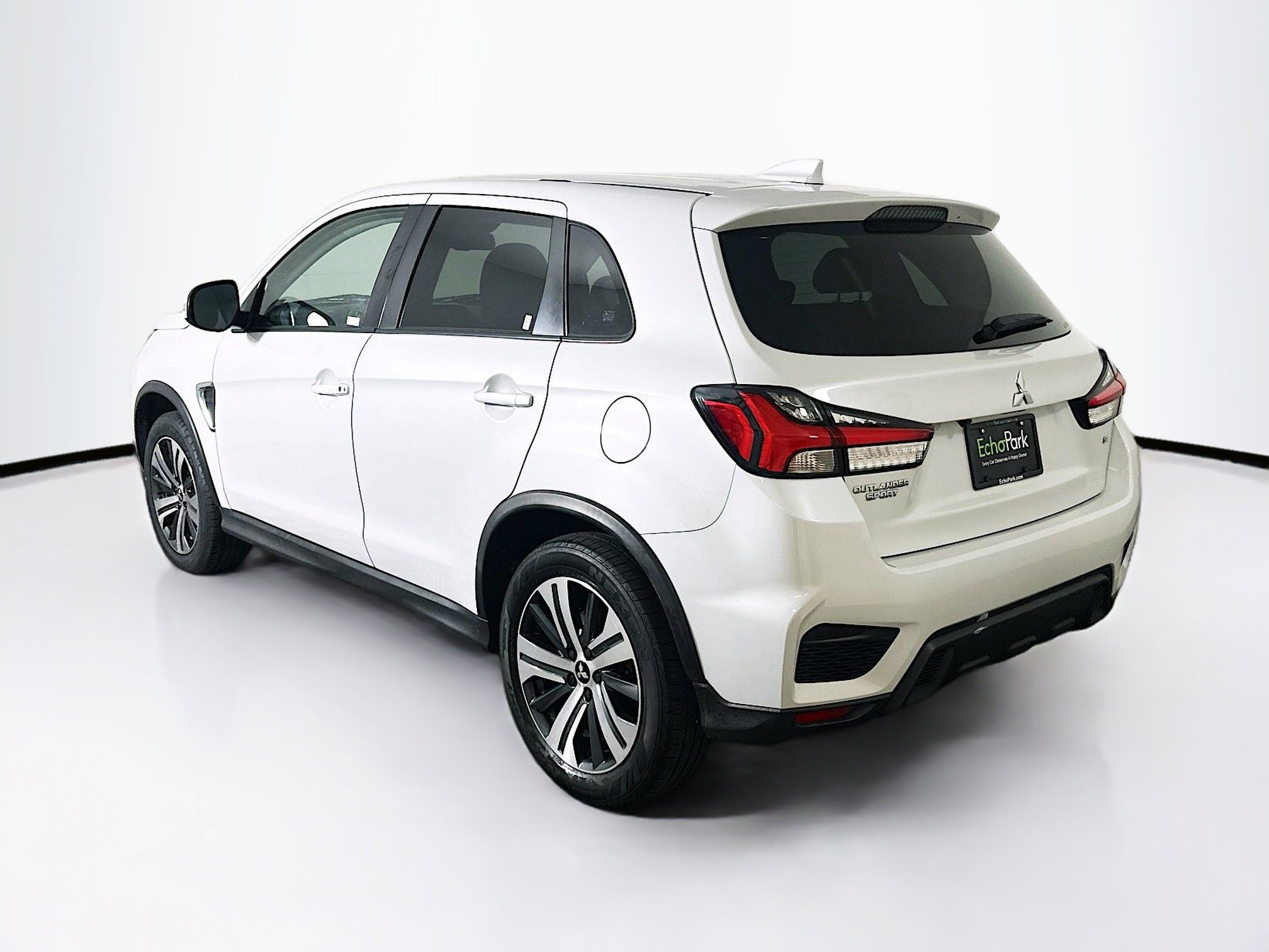 Used 2022 Mitsubishi Outlander Sport SE image 5