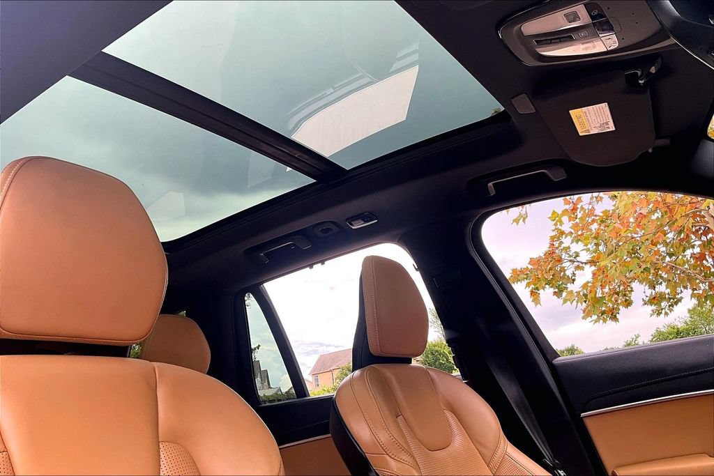 Certified 2024 Volvo XC90 B6 Ultimate AWD/4WD image 23