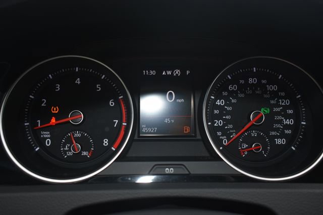 Used 2018 Volkswagen GTI SE w/ SE Leather Package image 21