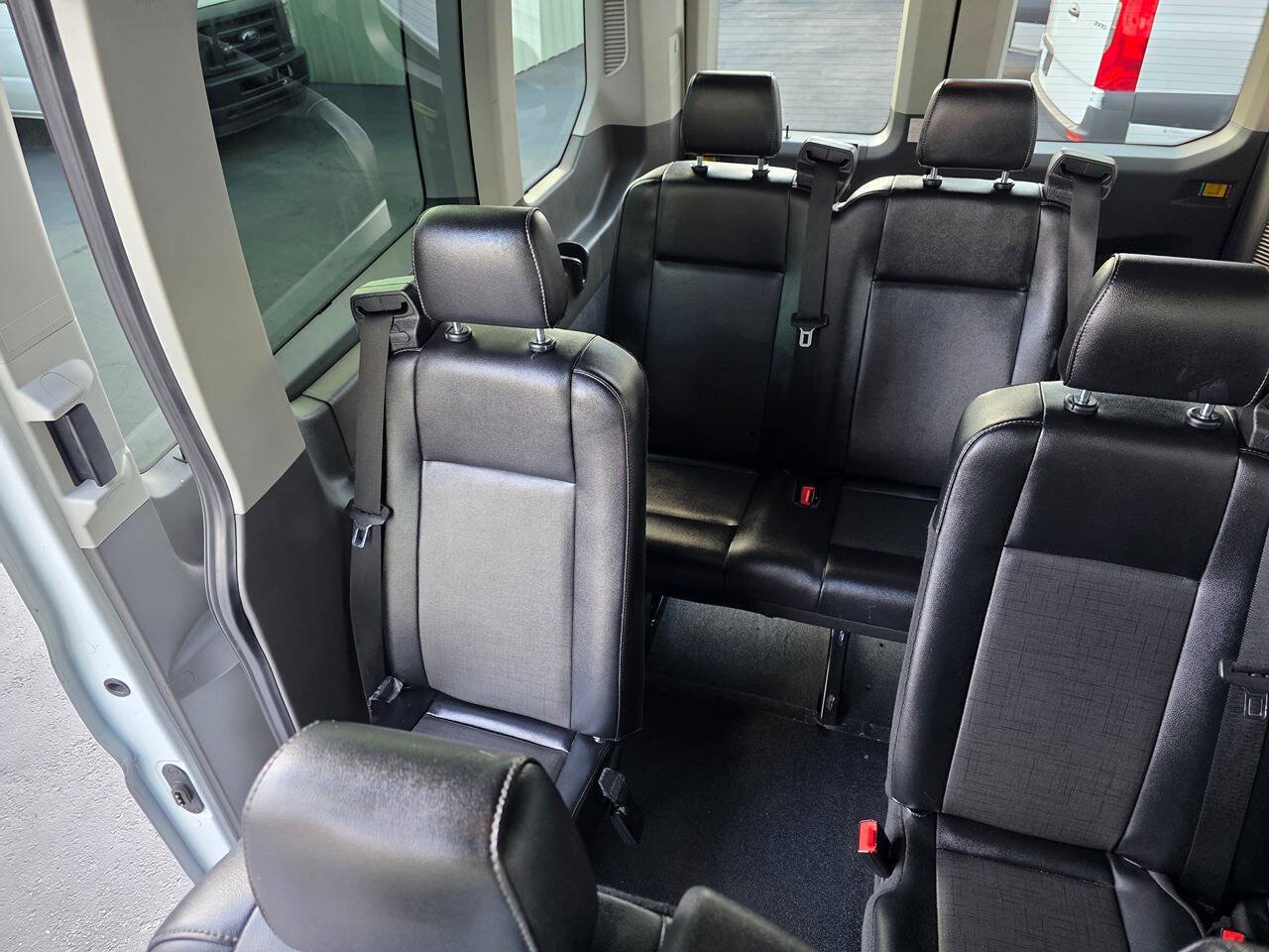 Used 2023 Ford Transit 350 XL RWD image 13