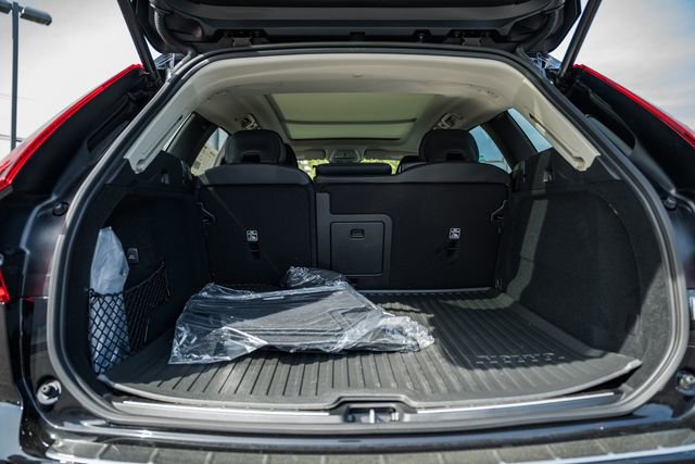 New 2026 Volvo XC60 B5 Ultra w/ Protection Package Premier AWD/4WD image 10