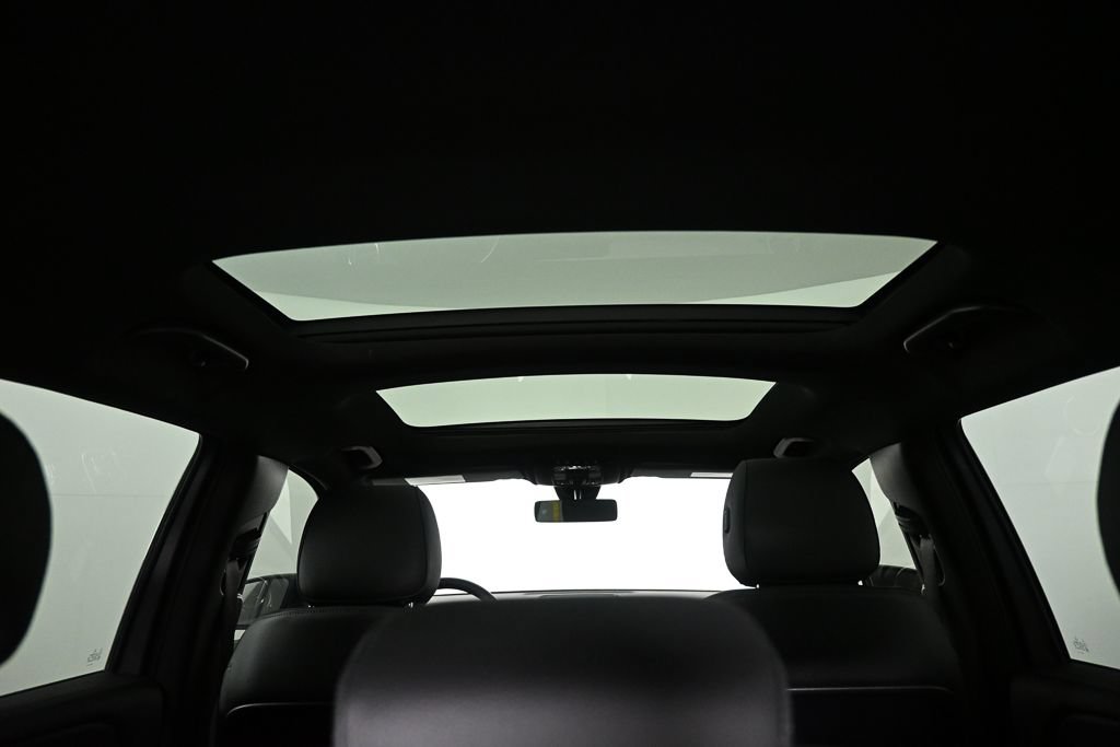 Certified 2023 Mercedes-Benz GLB 250 image 31