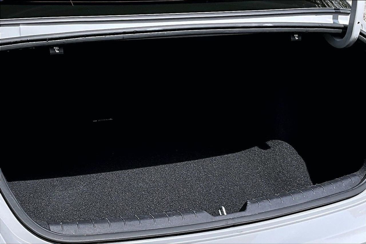 Used 2024 Kia K5 GT-Line w/ GT-Line Premium Package image 37