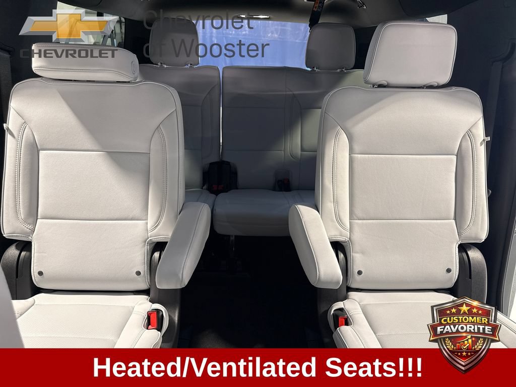 New 2025 Chevrolet Suburban Premier AWD/4WD image 39