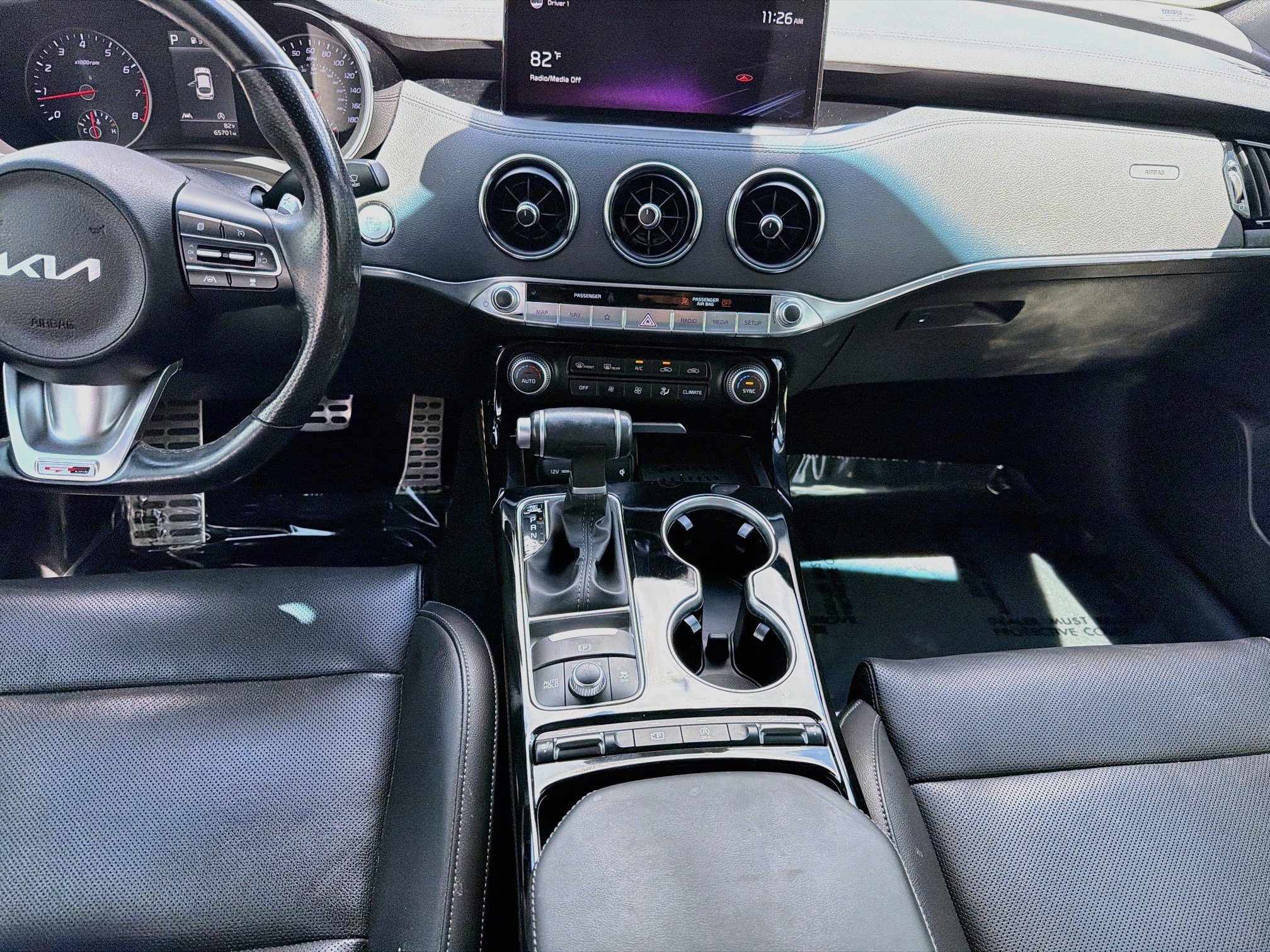 Used 2022 Kia Stinger GT-Line w/ Sun & Sound Package RWD image 18