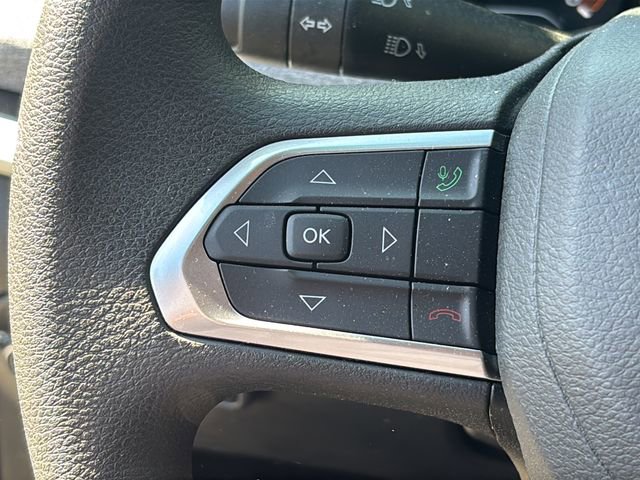 Used 2024 Jeep Compass Sport image 26