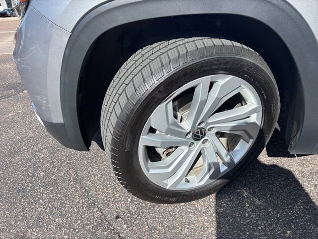 Used 2020 Volkswagen Atlas Cross Sport SEL AWD/4WD image 8