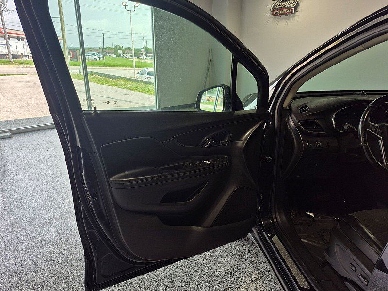Used 2018 Buick Encore Preferred FWD image 22
