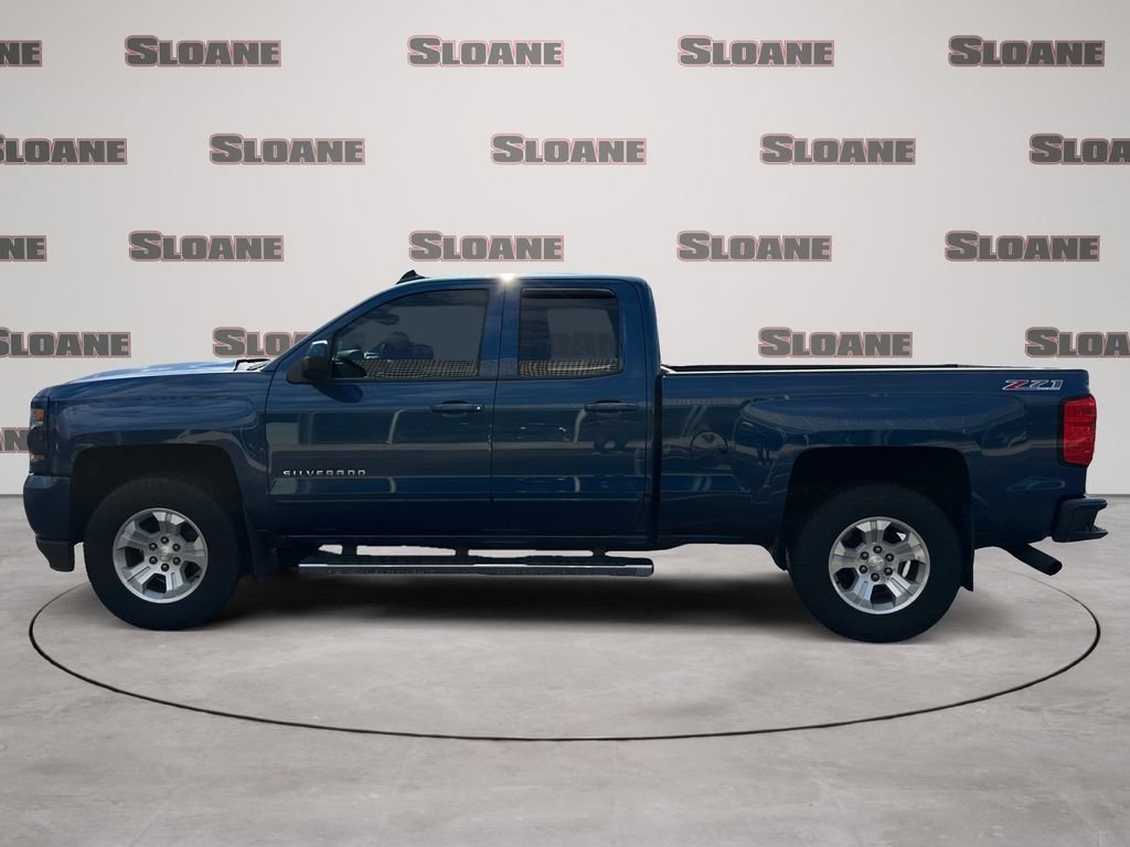 Used 2017 Chevrolet Silverado 1500 LT w/ All Star Edition AWD/4WD image 2