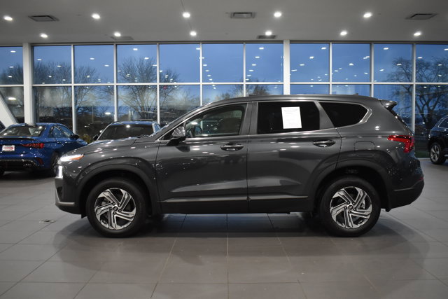 Used 2023 Hyundai Santa Fe SE image 8
