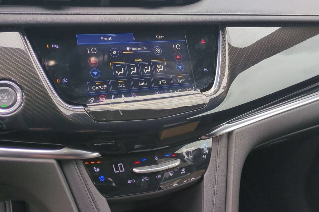 New 2025 Cadillac XT6 Sport AWD/4WD image 18