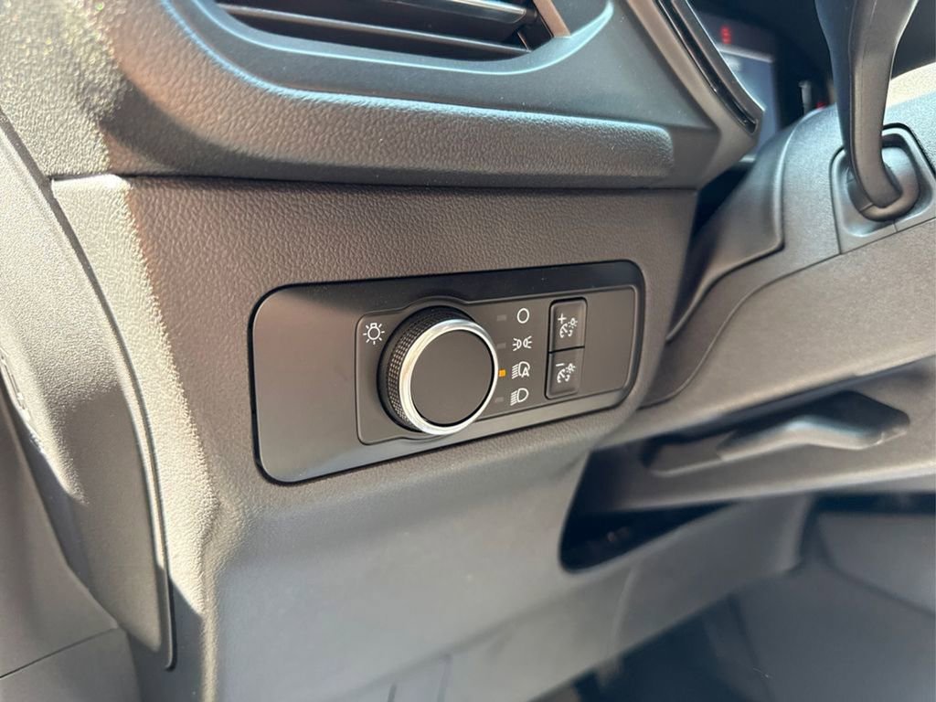 Used 2025 Ford Escape ST-Line image 36