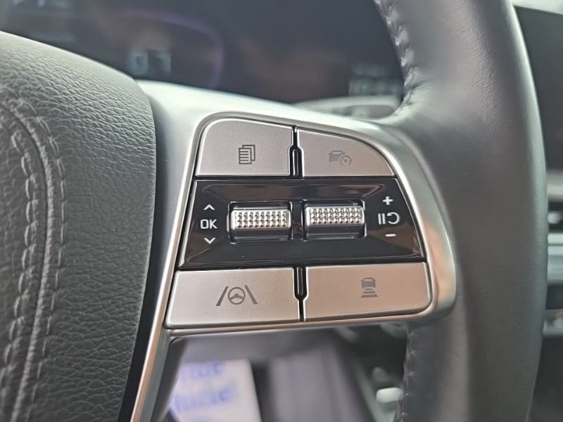 Certified 2024 Kia Telluride S w/ S Sunroof Package AWD/4WD image 13