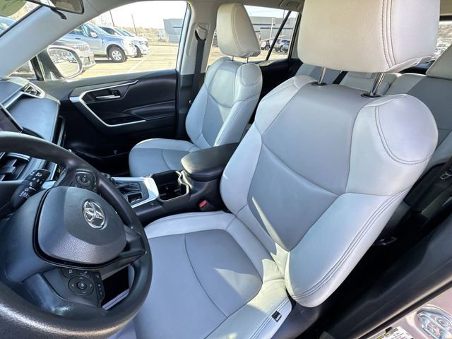 Used 2023 Toyota RAV4 XLE image 18