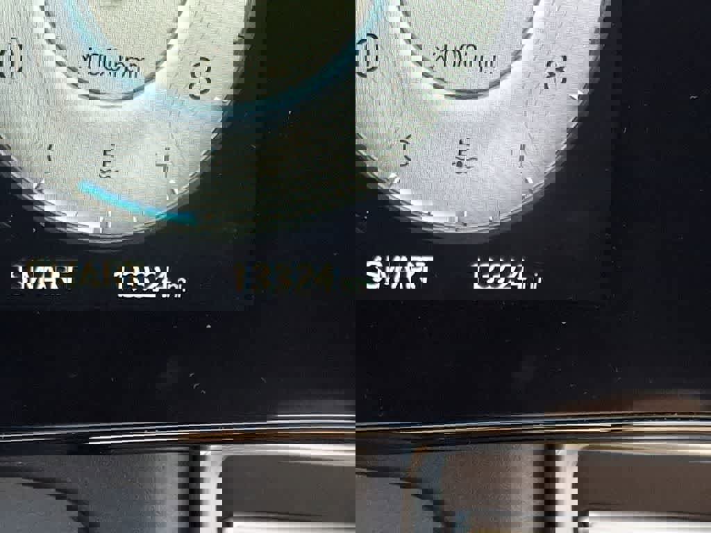 Used 2025 Hyundai Elantra SEL image 20