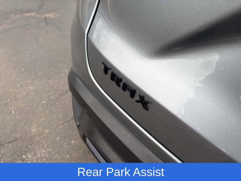Certified 2024 Chevrolet Trax RS w/ Sunroof Package image 9