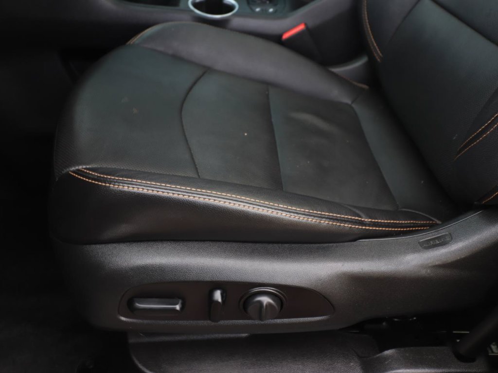 Used 2021 GMC Terrain SLT w/ Elevation Edition FWD image 19