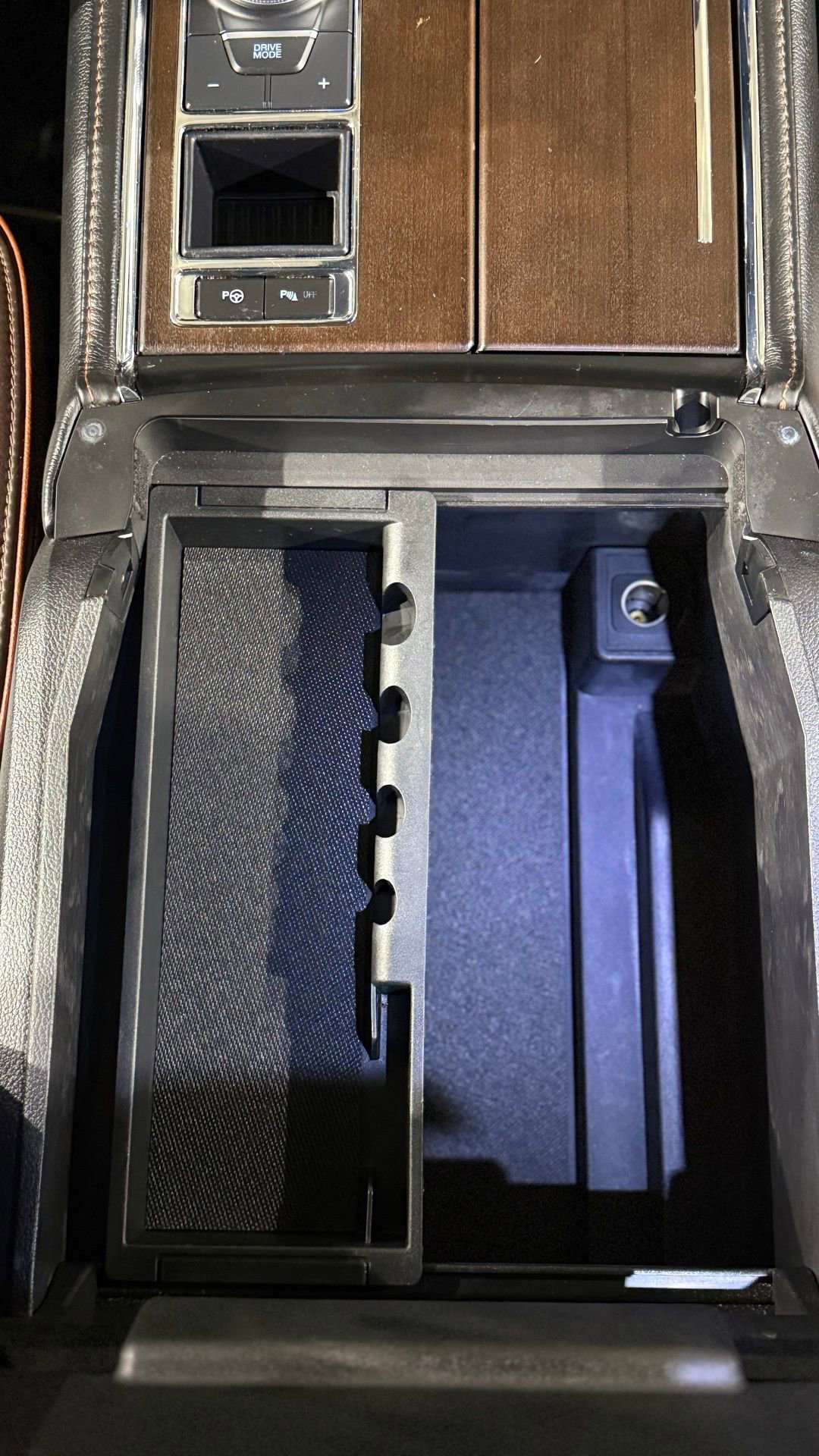 Used 2020 Ford Expedition King Ranch w/ Cargo Package image 99