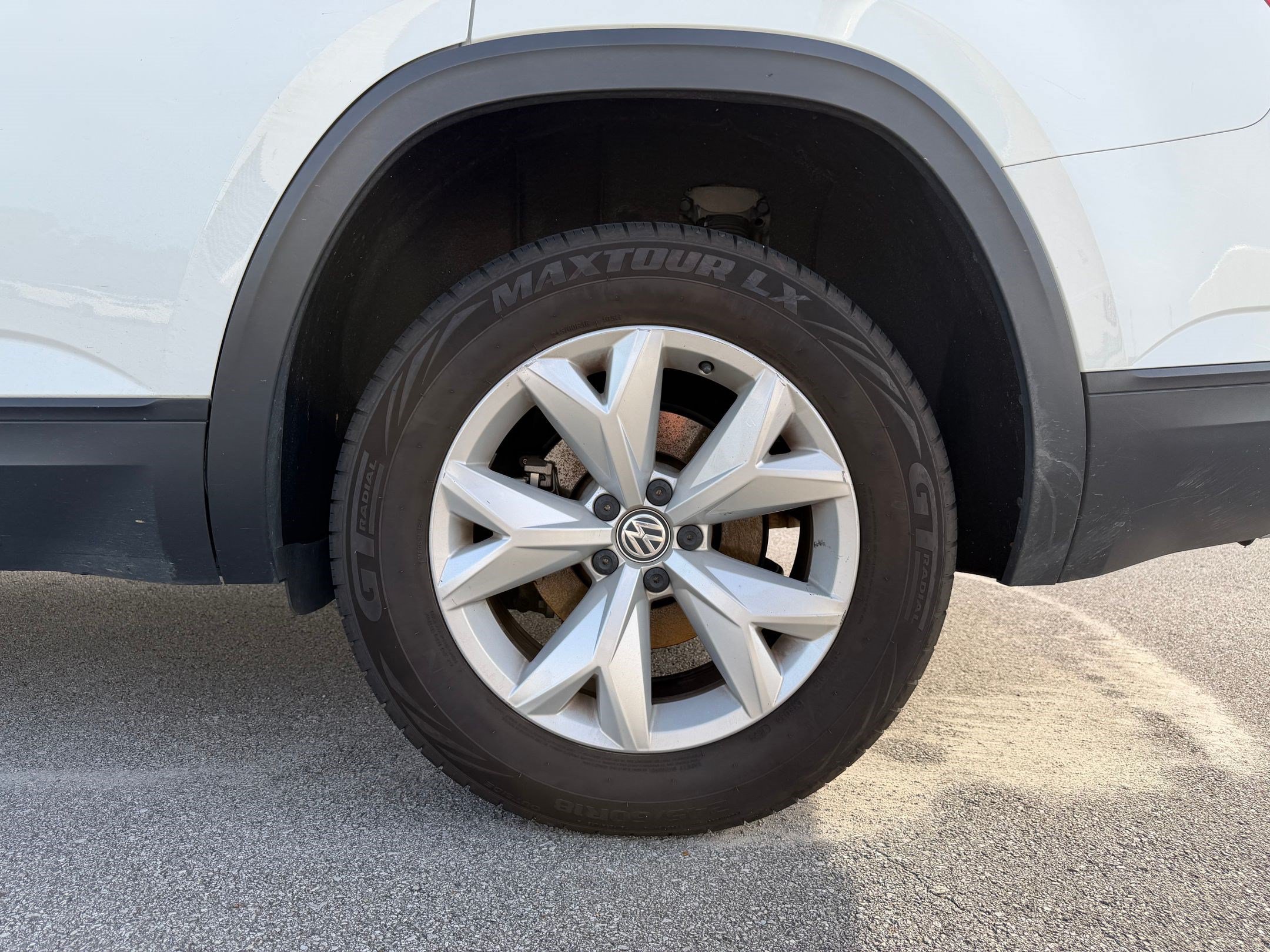 Used 2018 Volkswagen Atlas SE AWD/4WD image 10