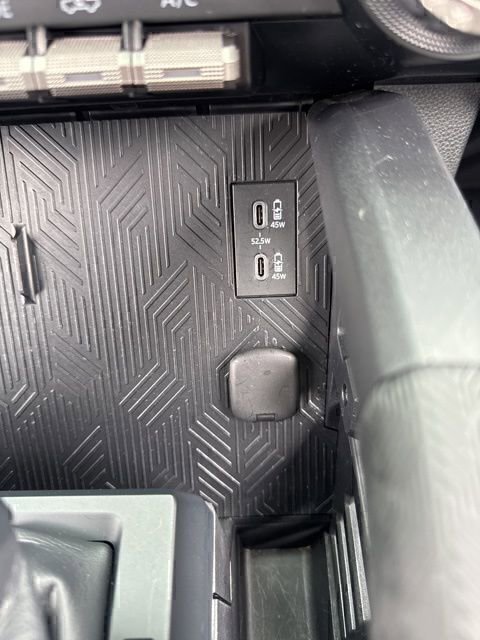 Certified 2025 Toyota Tacoma TRD Off-Road image 31