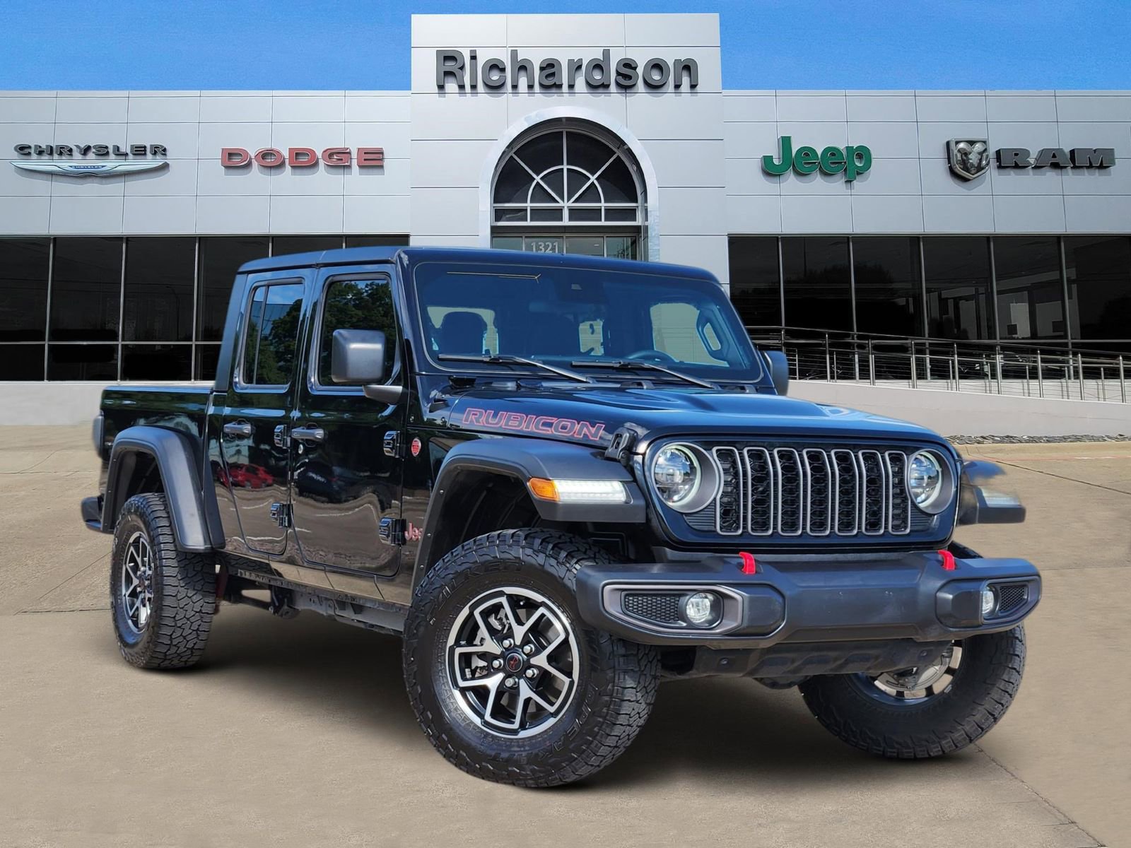 Used 2024 Jeep Gladiator Rubicon image 1